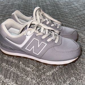 New Balance Girls Sneakers
